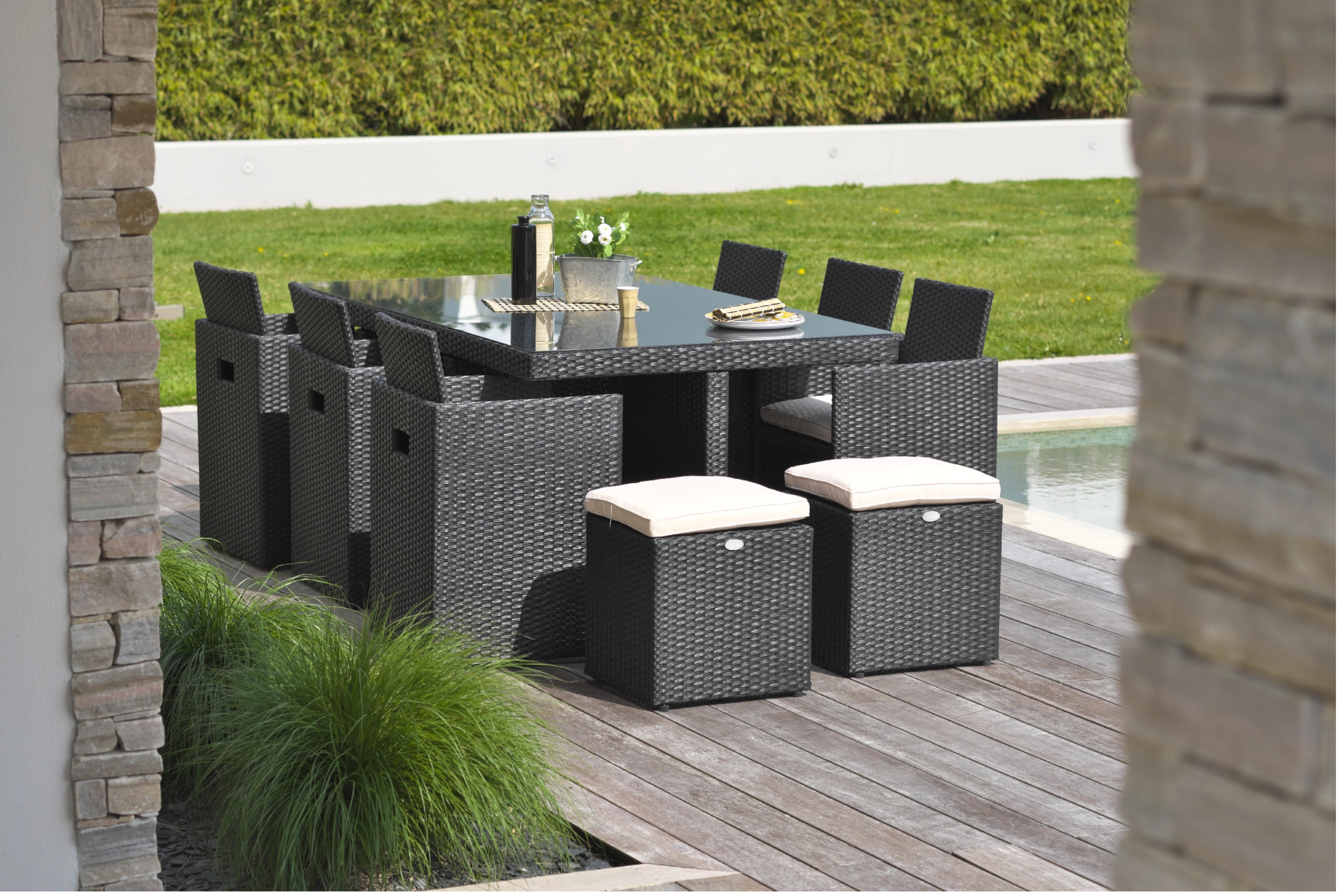 Salon de Jardin (encastrable) 10 places en résine tressée