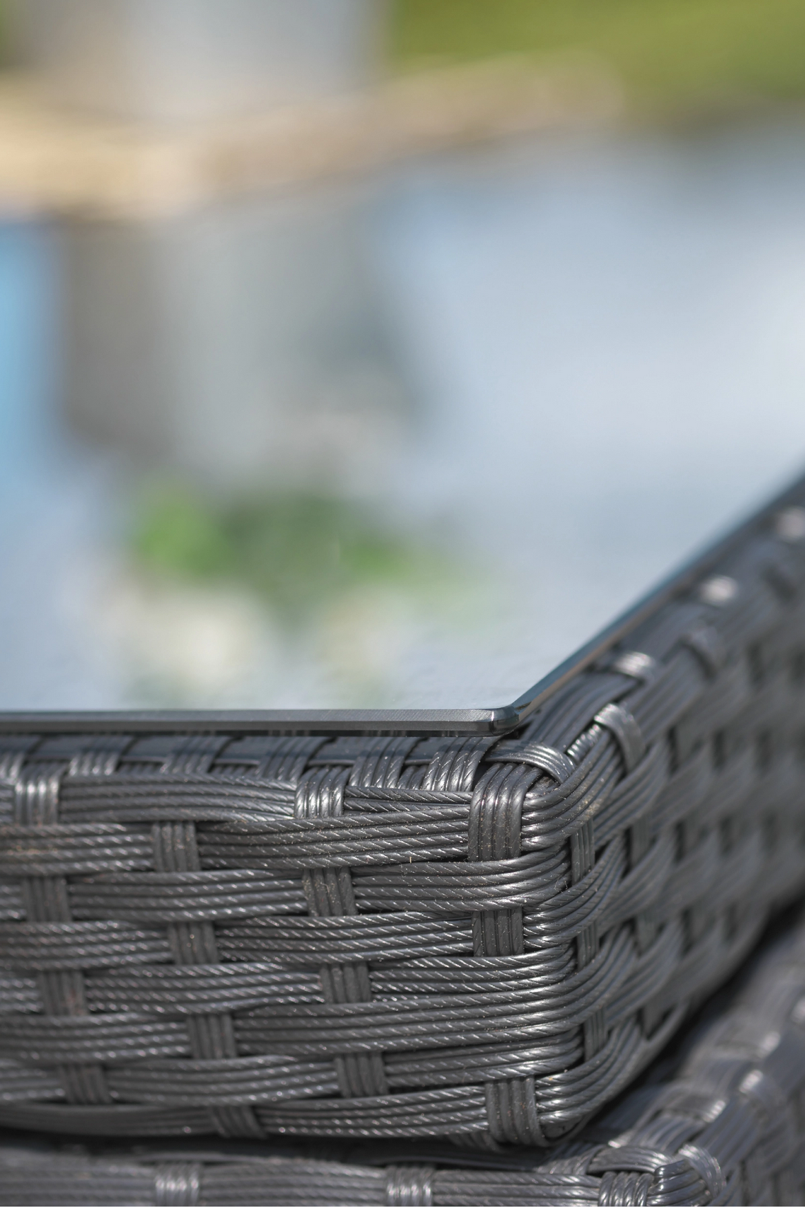 Salon de Jardin (encastrable) 10 places en résine tressée